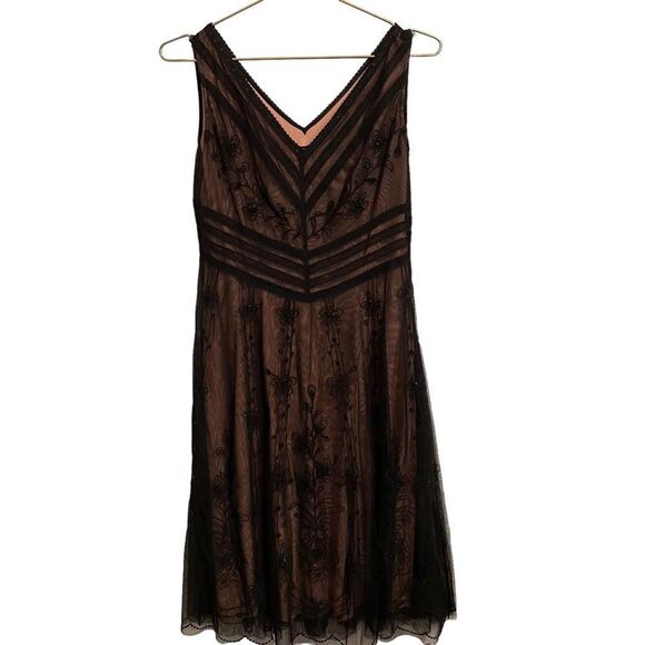 BCGBMaxAzria Black Double V Sequin Lace Overlay Dress Size 10 - Picture 1 of 9